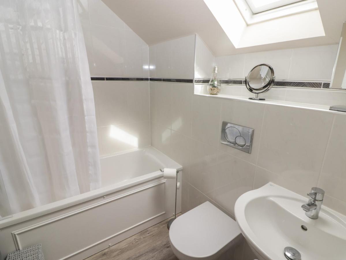 Daffodil Apartment United Kingdom Buitenkant foto